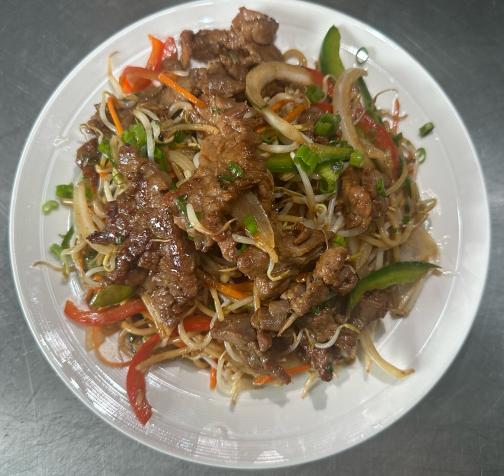Stir-fried Black Pepper Beef Spaghetti