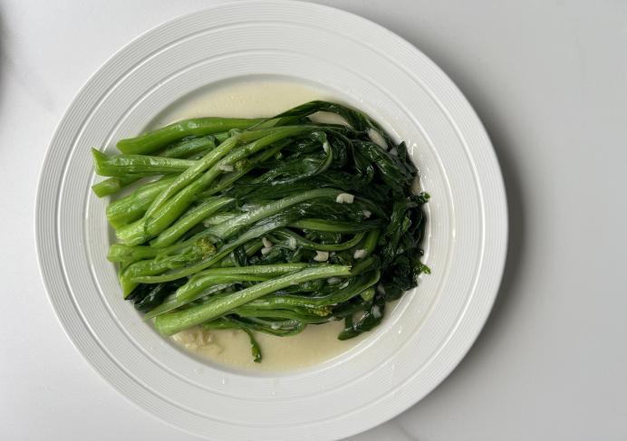 Stir-fried Choy Sum with Garlic