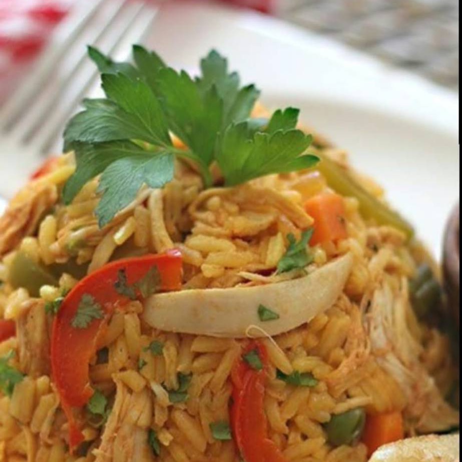 Arroz con Pollo