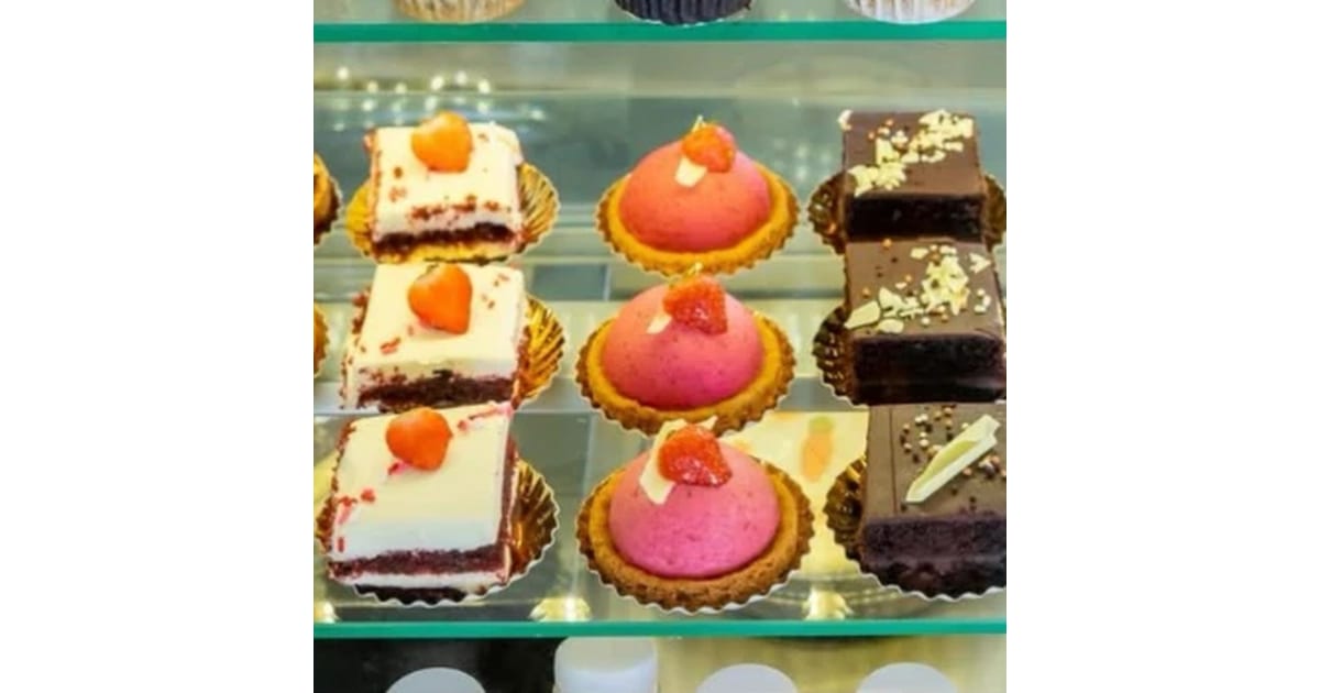 Square Pastry